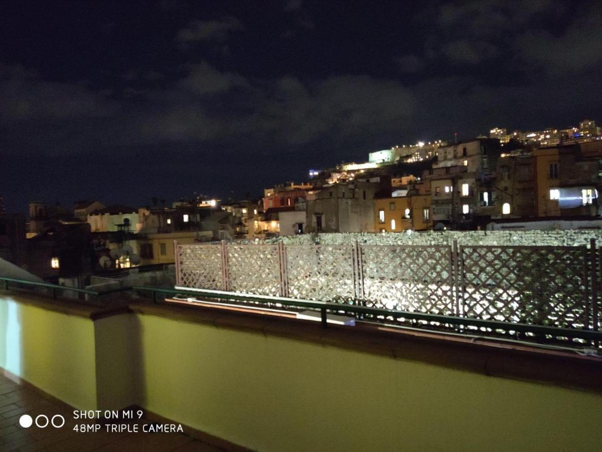 La Dimora Di Bronzo Hotel Napoli Eksteriør billede