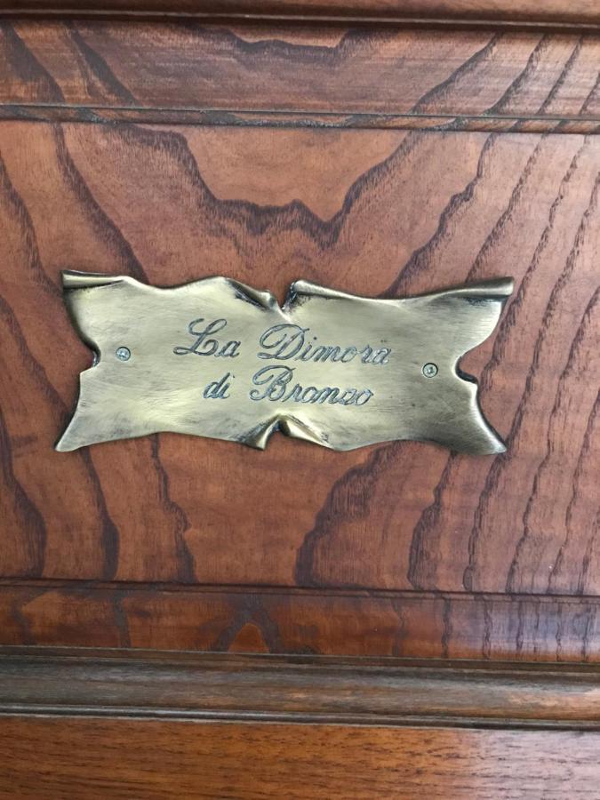 La Dimora Di Bronzo Hotel Napoli Eksteriør billede