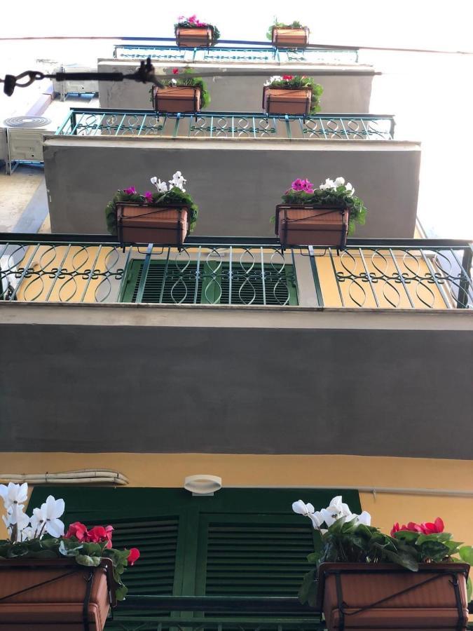La Dimora Di Bronzo Hotel Napoli Eksteriør billede