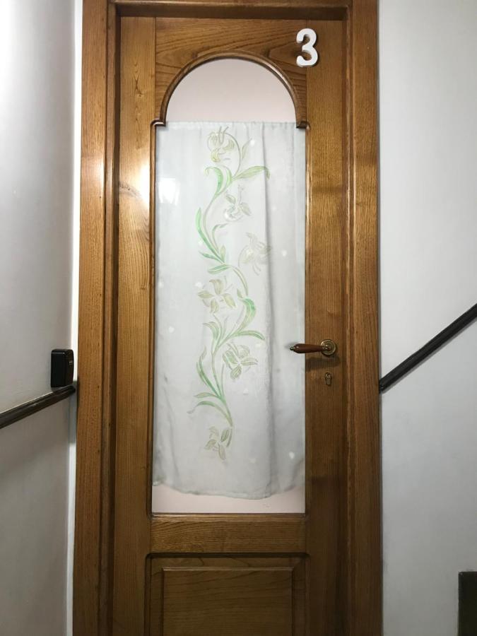 La Dimora Di Bronzo Hotel Napoli Eksteriør billede